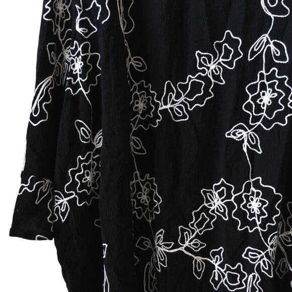 Catherines Women's Tunic Blouse Plus 4X Floral Embroidered Bell Sleeve Rayon - Picture 8 of 9